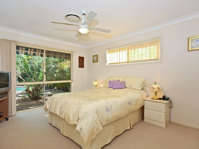 81 Coronet Crescent, Burleigh Waters QLD 4220