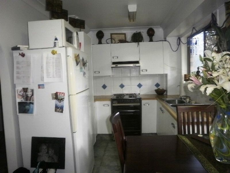 4/6 PeeWee Place, Burleigh Heads QLD 4220