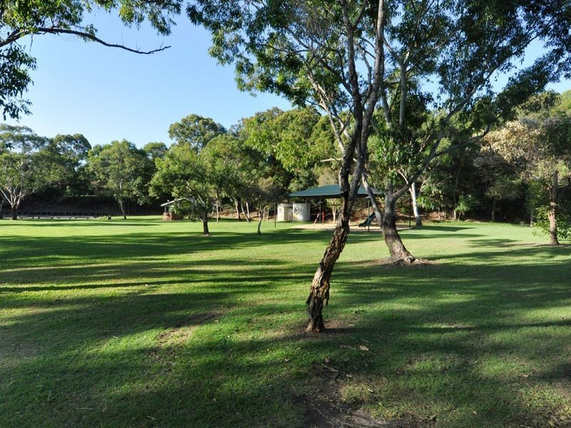 93/12 Landau Court, Miami QLD 4220