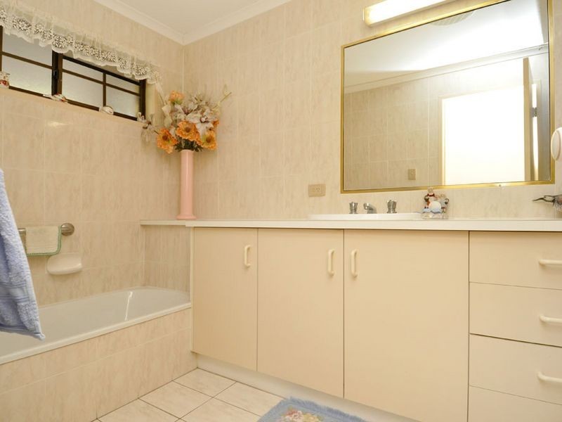 93/12 Landau Court, Miami QLD 4220