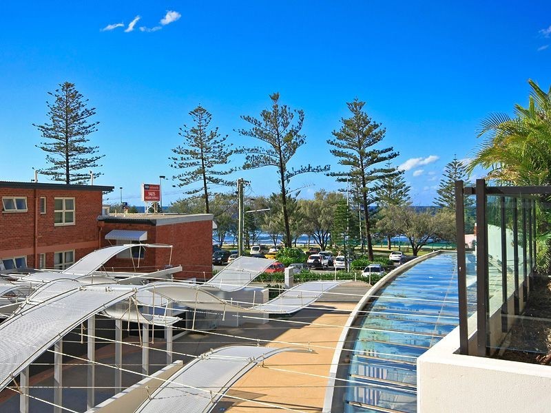 1025/2 The Esplanade, Burleigh Heads QLD 4220