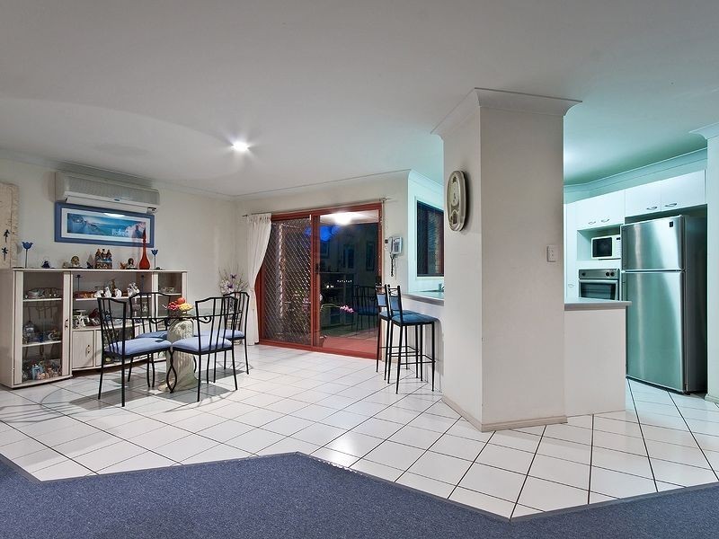 14 Bowerbird Place, Burleigh Waters QLD 4220