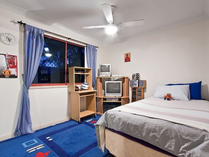 14 Bowerbird Place, Burleigh Waters QLD 4220