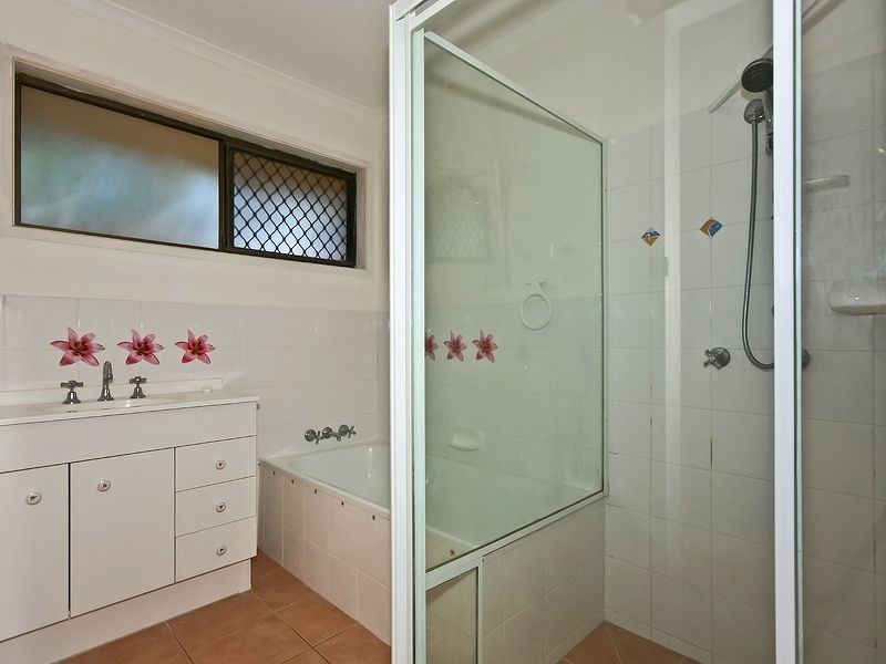 Burleigh Waters QLD 4220