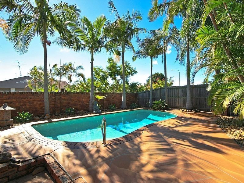 Burleigh Waters QLD 4220