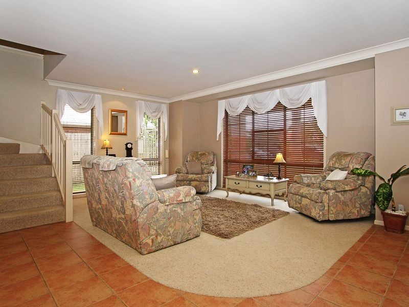 15 Homebush Drive, Robina QLD 4226