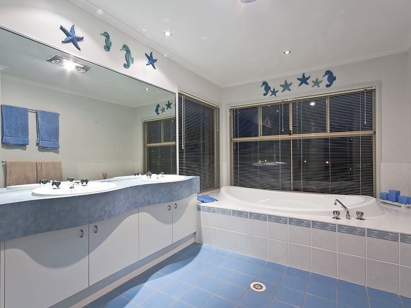 7 Ardisia Court, Burleigh Heads QLD 4220