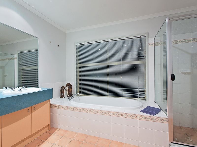 7 Ardisia Court, Burleigh Heads QLD 4220