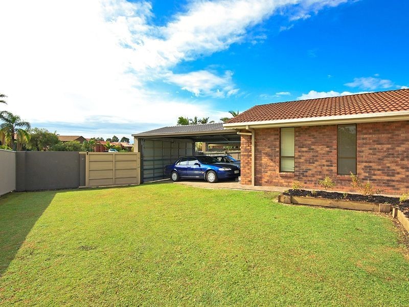 22 Honeywood Court, Burleigh Waters QLD 4220