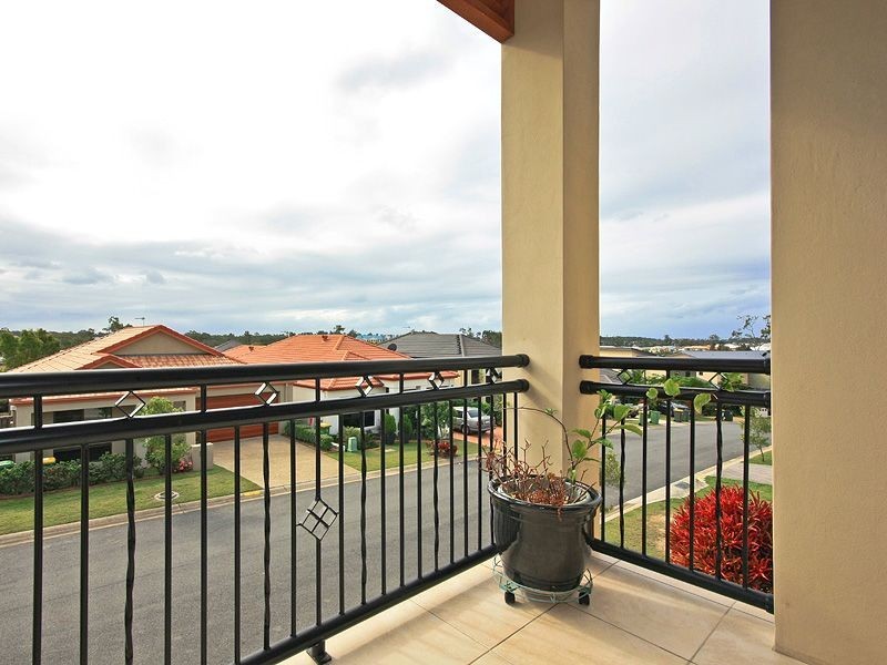 14 Gerona Circuit, Varsity Lakes QLD 4227