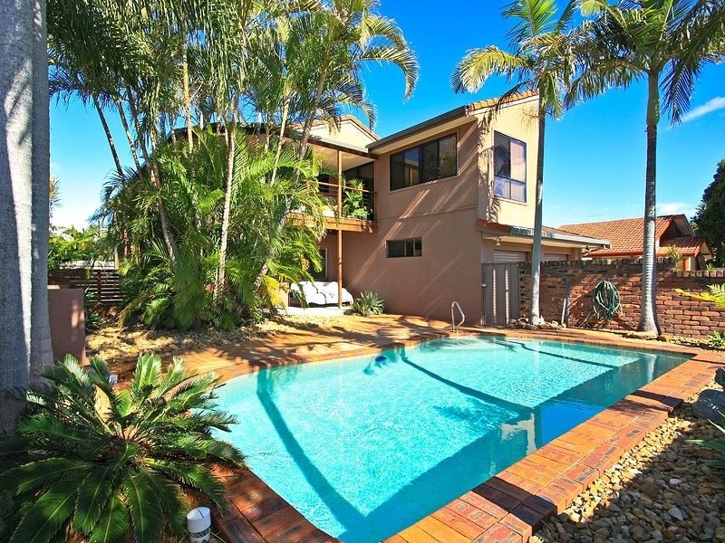 Burleigh Waters QLD 4220