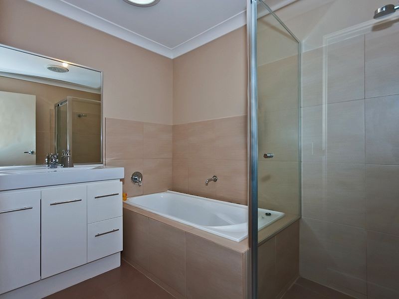 1/53 York Creek Crescent, Reedy Creek QLD 4227