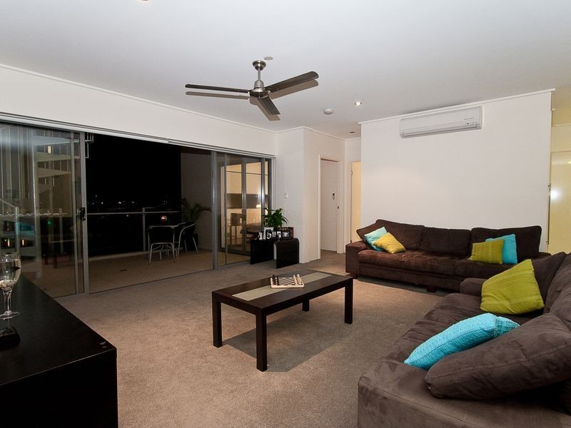 220/1 Toombul Avenue, Miami QLD 4220