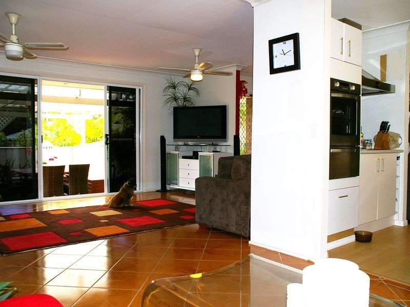 58 Treeview Drive, Burleigh Waters QLD 4220