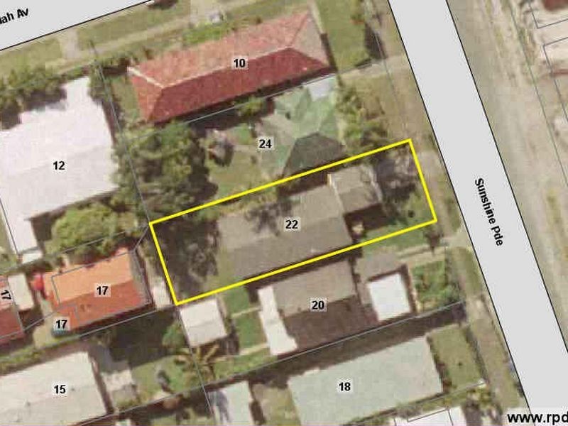 22 Sunshine Parade, Miami QLD 4220