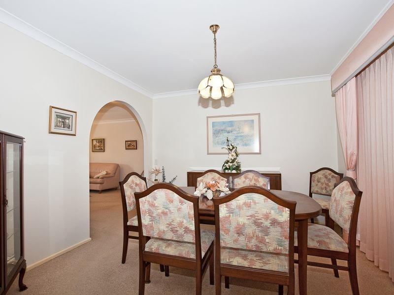 2 Wagtail Court, Burleigh Waters QLD 4220