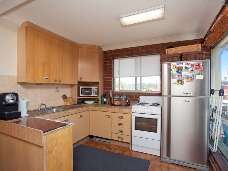 18a/41 Tallebudgera Drive, Palm Beach QLD 4221