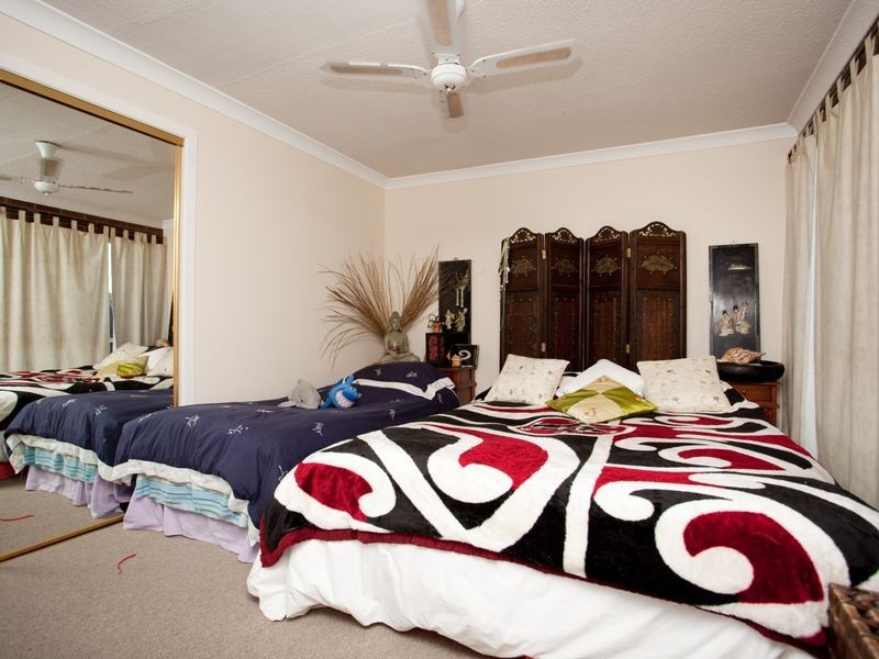 18a/41 Tallebudgera Drive, Palm Beach QLD 4221