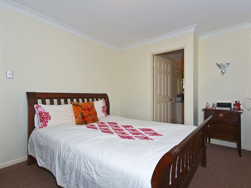 2/4 Woolahra Court, Varsity Lakes QLD 4227