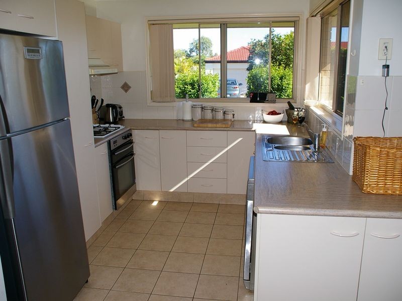 18 Matthew Close, Burleigh Heads QLD 4220