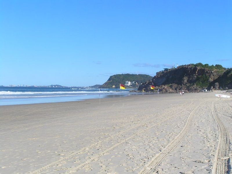 1960 Gold Coast Highway, Miami QLD 4220