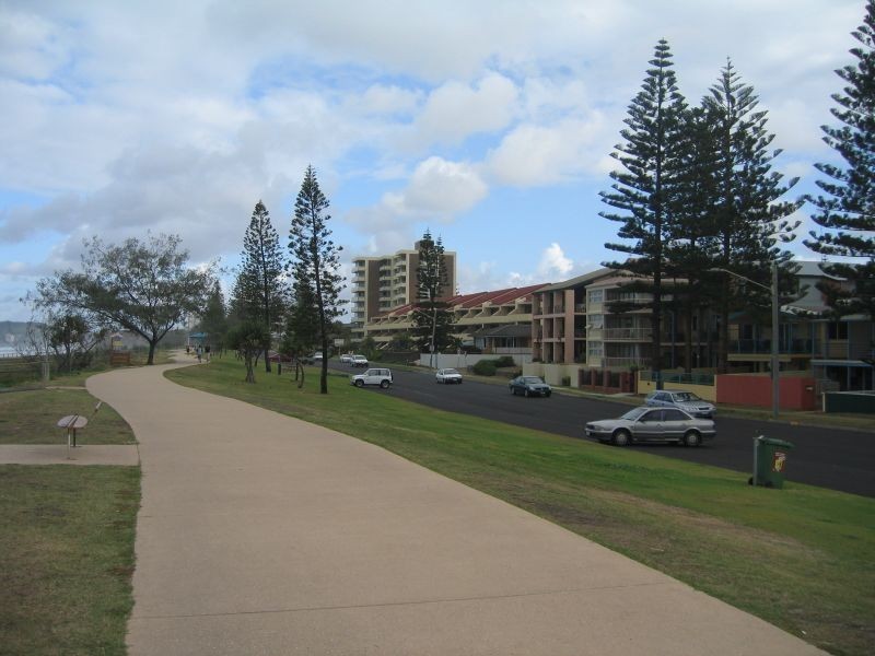 1960 Gold Coast Highway, Miami QLD 4220