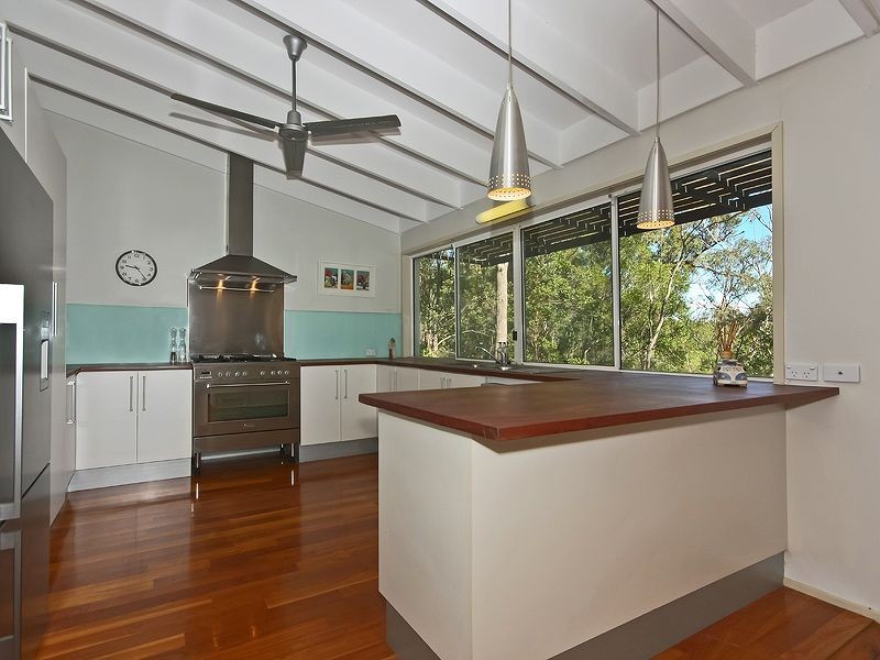 43 Ladds Ridge Road, Burleigh Heads QLD 4220