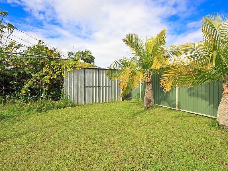 23 Silkyoak Court, Burleigh Waters QLD 4220