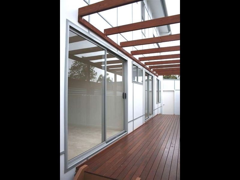 2/56 Sunshine Parade, Miami QLD 4220