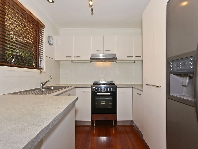 30 Amboina Avenue, Palm Beach QLD 4221