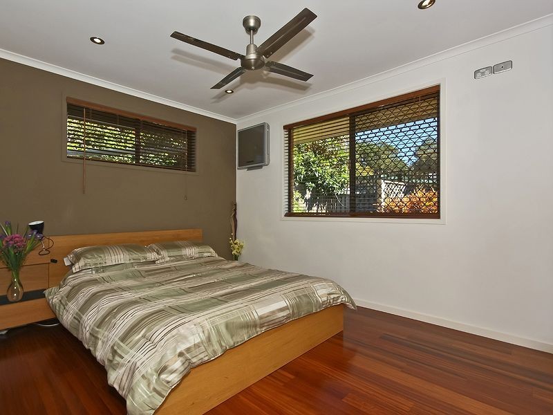 30 Amboina Avenue, Palm Beach QLD 4221