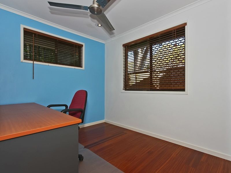 30 Amboina Avenue, Palm Beach QLD 4221