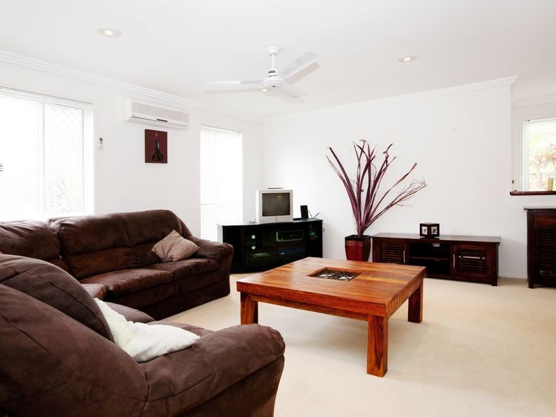 22 Beckington Terrace, Mudgeeraba QLD 4213