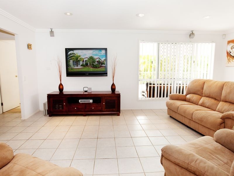 22 Beckington Terrace, Mudgeeraba QLD 4213
