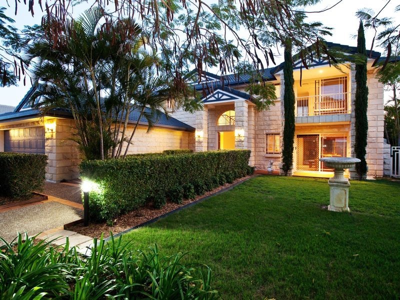 38 Kirralee Drive, Robina QLD 4226