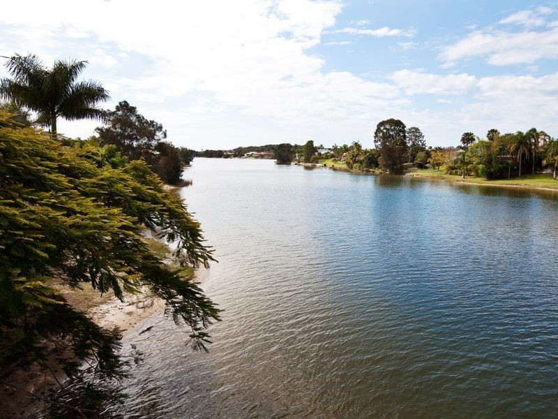 116 Dunlin Drive, Burleigh Waters QLD 4220