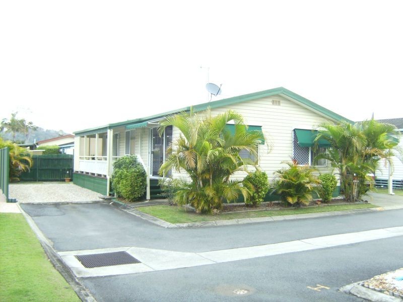 140/3 Township Drive, Burleigh Heads QLD 4220