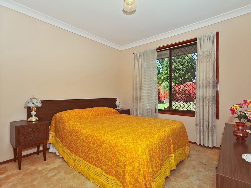 131 Treeview Drive, Burleigh Waters QLD 4220