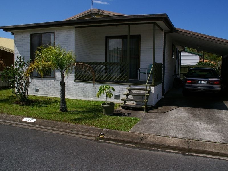 210/325 Reedy Creek Road, Burleigh Heads QLD 4220