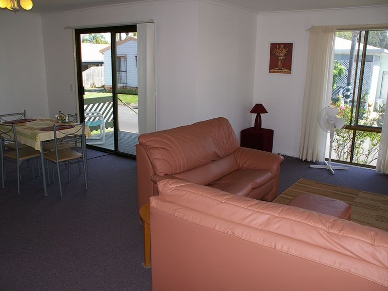 210/325 Reedy Creek Road, Burleigh Heads QLD 4220