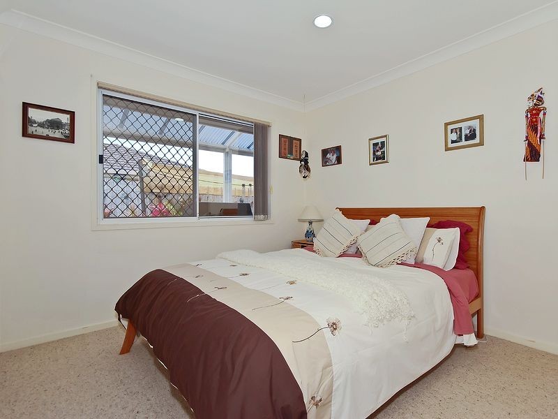 6 Redwing Court, Burleigh Waters QLD 4220