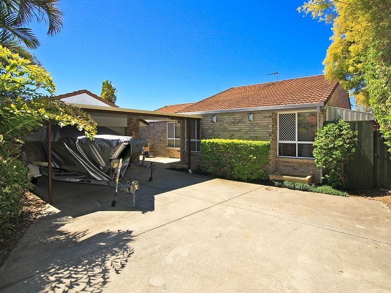 15 Styer Circuit, Burleigh Waters QLD 4220