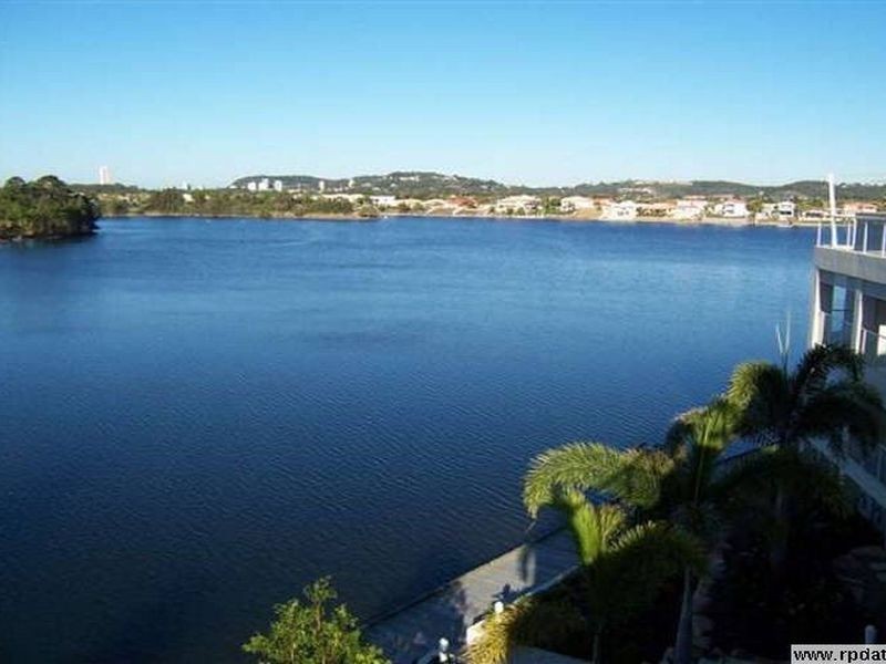 197/251 Varsity Parade, Varsity Lakes QLD 4227