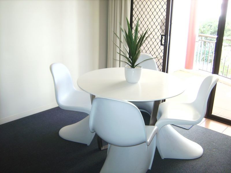 34/5 Fourth Avenue, Burleigh Heads QLD 4220