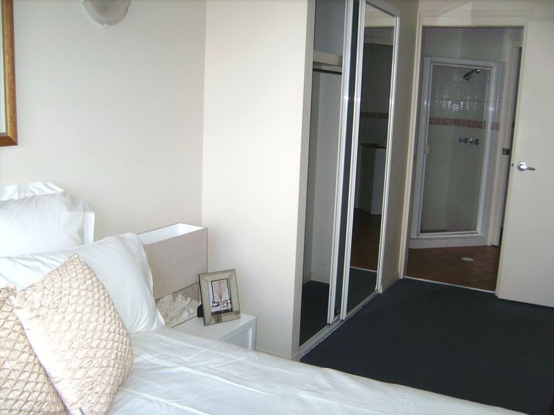 34/5 Fourth Avenue, Burleigh Heads QLD 4220