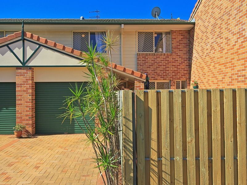 31/2 Cassowary Drive, Burleigh Waters QLD 4220