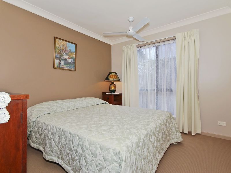 28 Seville Circuit, Burleigh Waters QLD 4220