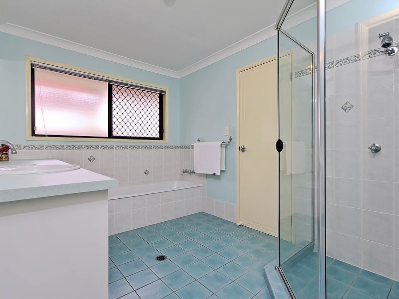 58 Sea Eagle Drive, Burleigh Waters QLD 4220