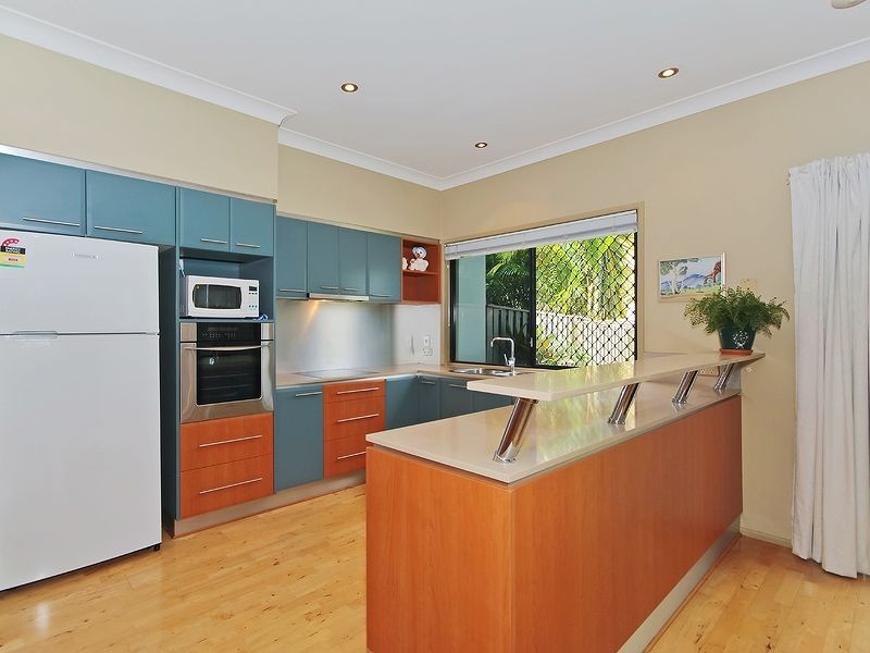 3/8 Bayswater Avenue, Varsity Lakes QLD 4227
