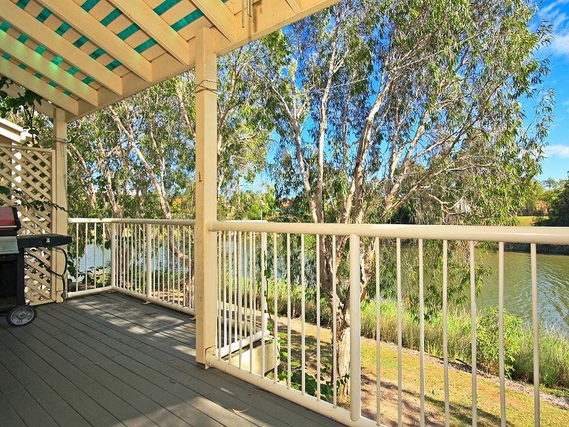 14/84 Cumberland Drive, Varsity Lakes QLD 4227
